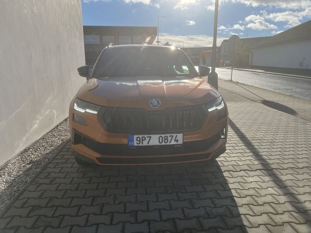 Škoda Karoq SUV 1,5 l 110 kw