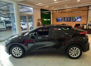 Toyota C-HR SUV 1,8 l 103 kw