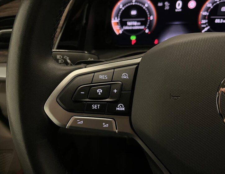 Volkswagen Multivan MPV 2,0 l 110 kw