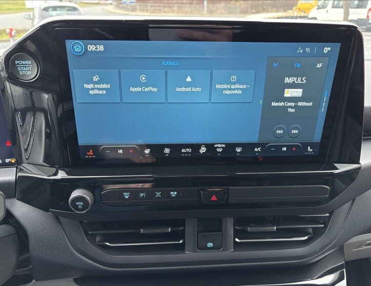 Ford Tourneo Custom 36