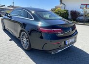 Mercedes-Benz Třídy E Kupé 2,0 l 180 kw