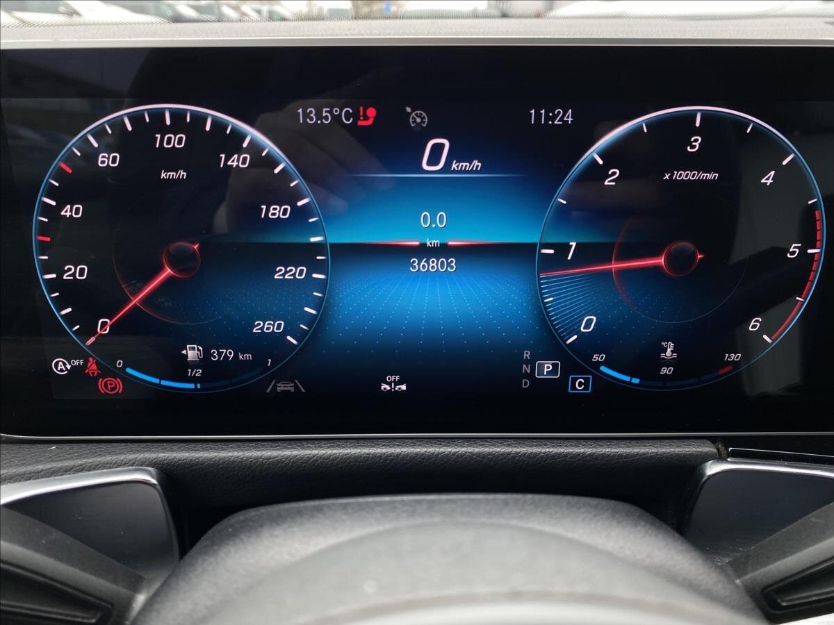 Mercedes-Benz GLB SUV / Terénní 2,0 l 110 kw