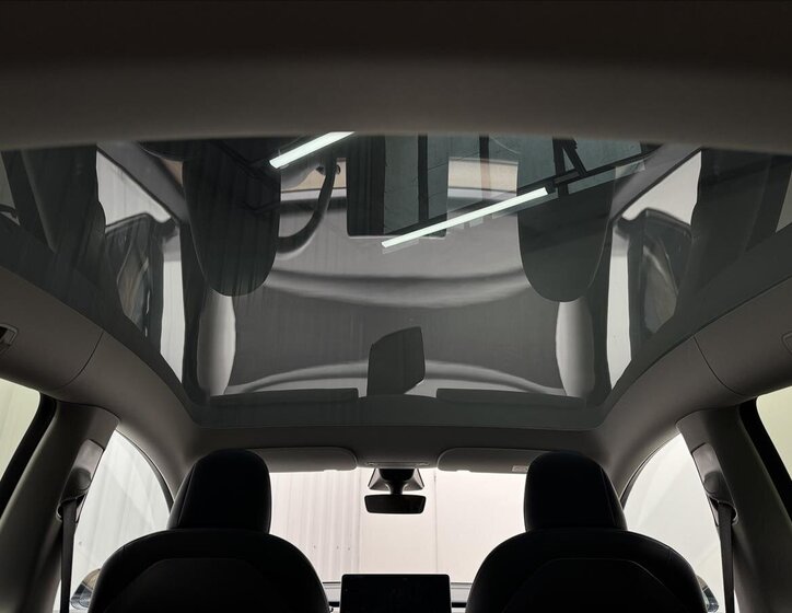 Tesla Model Y SUV 0,0 378 kw