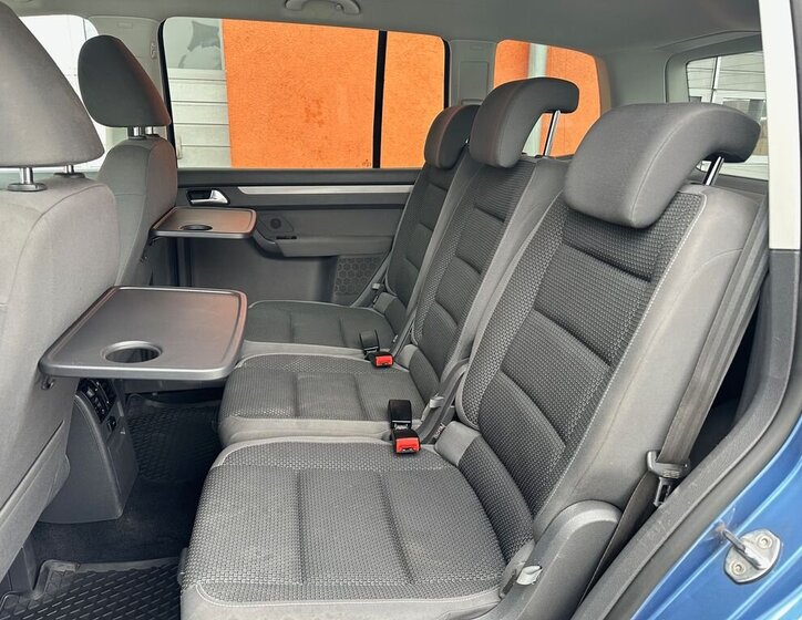 Volkswagen Touran MPV 1,2 l 77 kw