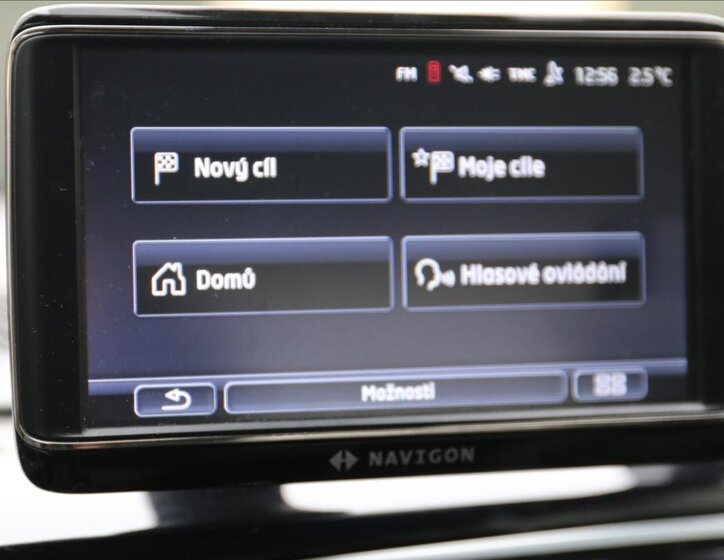 Volkswagen up! Hatchback 999,0 44 kw