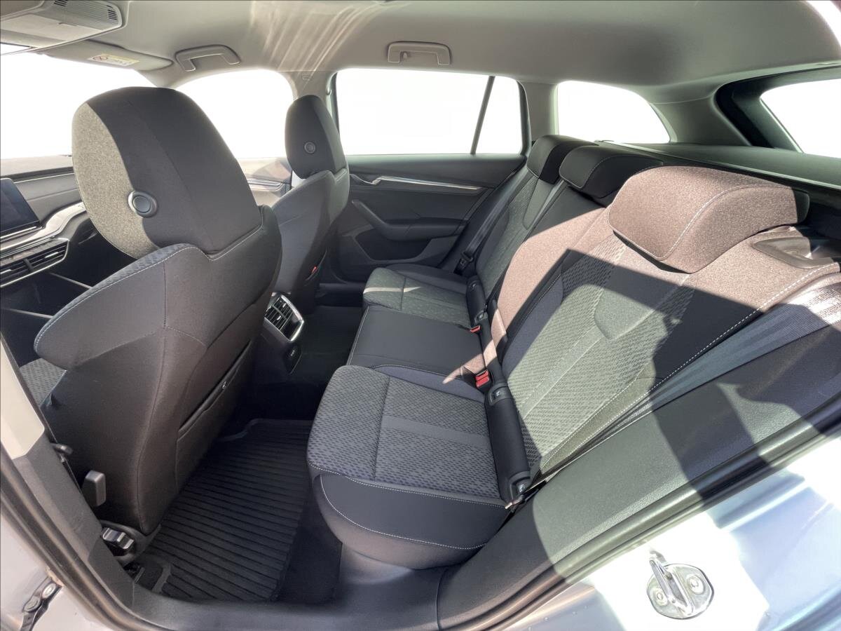 Škoda Octavia Kombi 1,4 l 150 kw