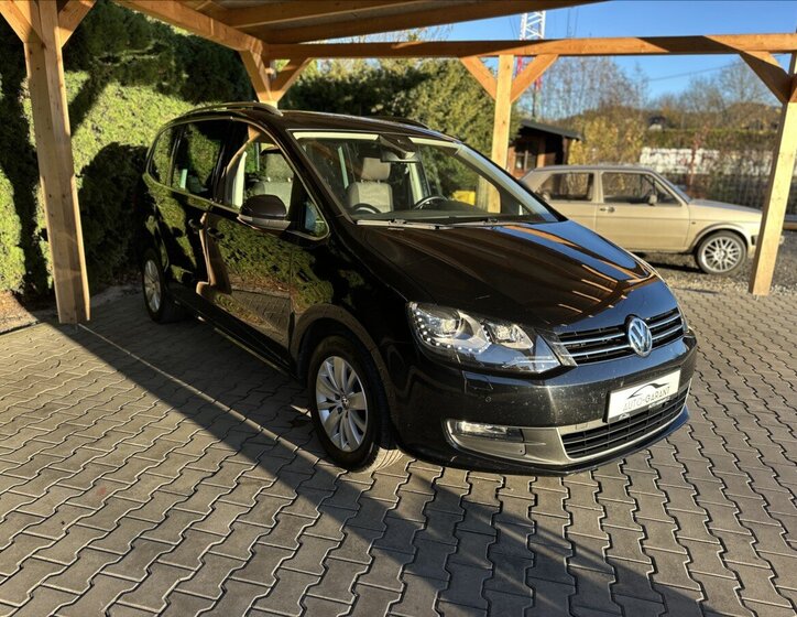 Volkswagen Sharan 2