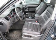 Volkswagen Touareg Kombi 2,5 l 165 kw