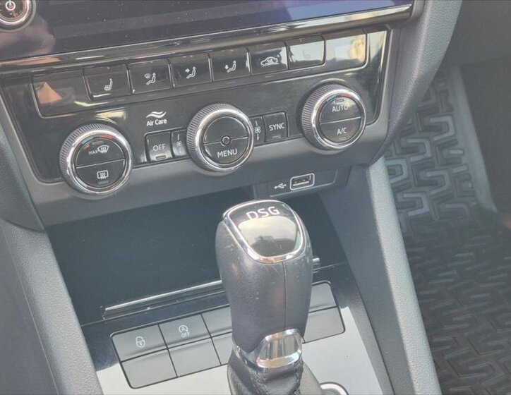 Škoda Octavia Kombi 1,5 l 110 kw