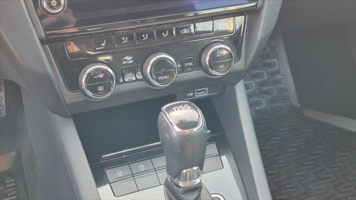 Škoda Octavia Kombi 1,5 l 110 kw