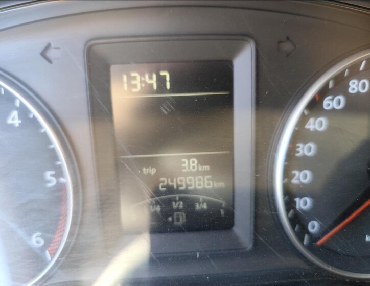 Volkswagen Transporter VAN-Minibus 2,0 l 103 kw