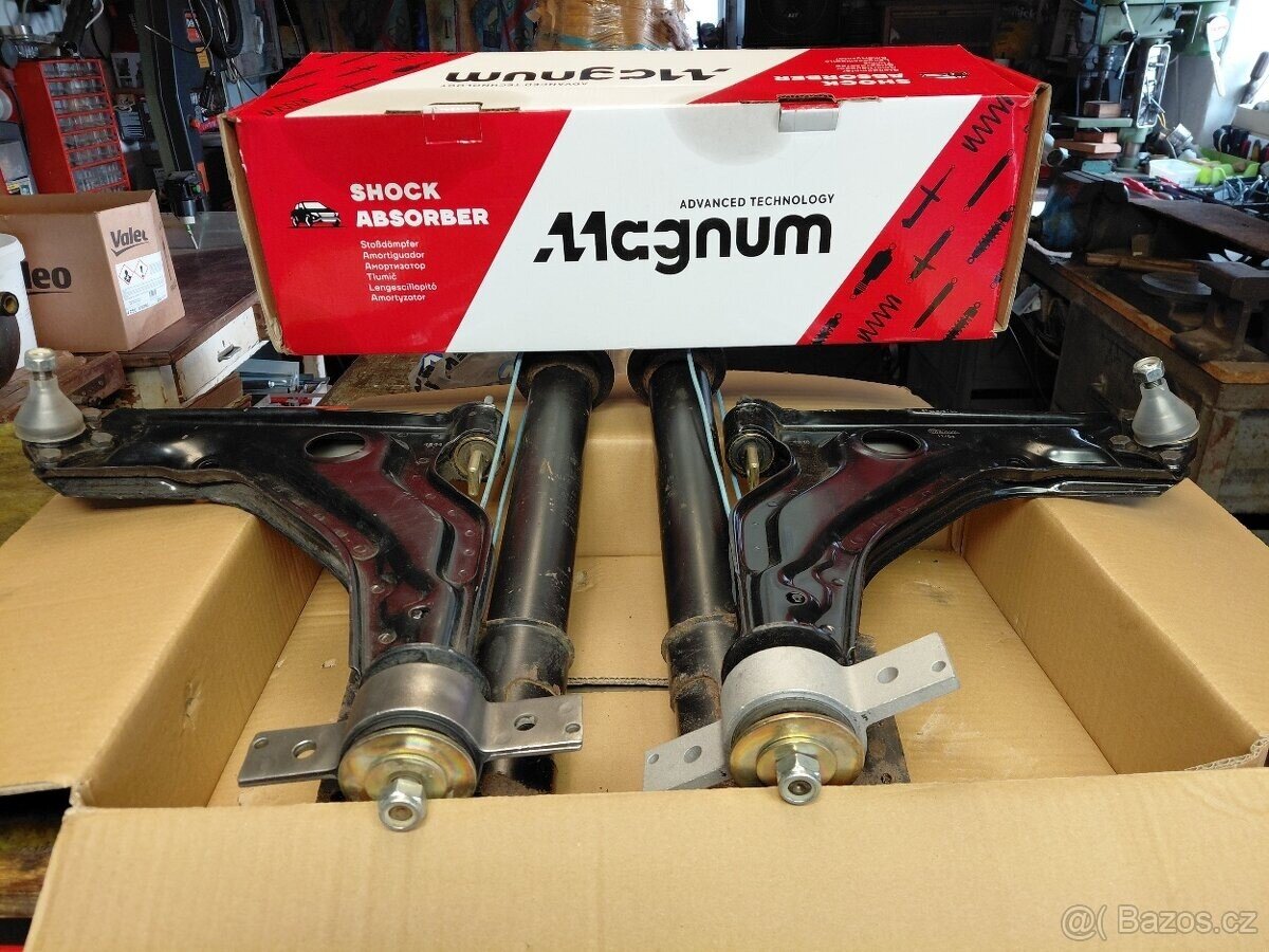 Alfa Romeo 164 Sedan / Limuzína 0,0 0