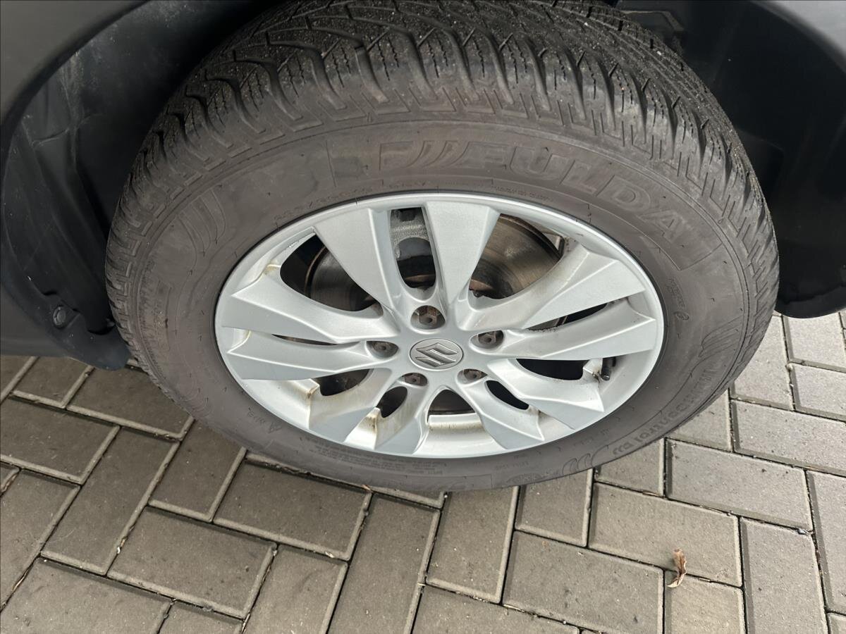 Suzuki SX4 Hatchback 1,6 l 88 kw