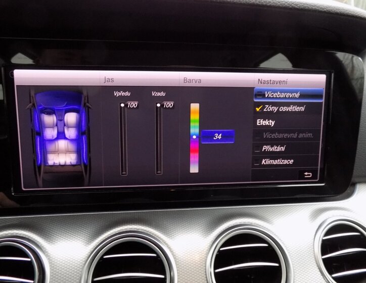 Mercedes-Benz Třídy E 38