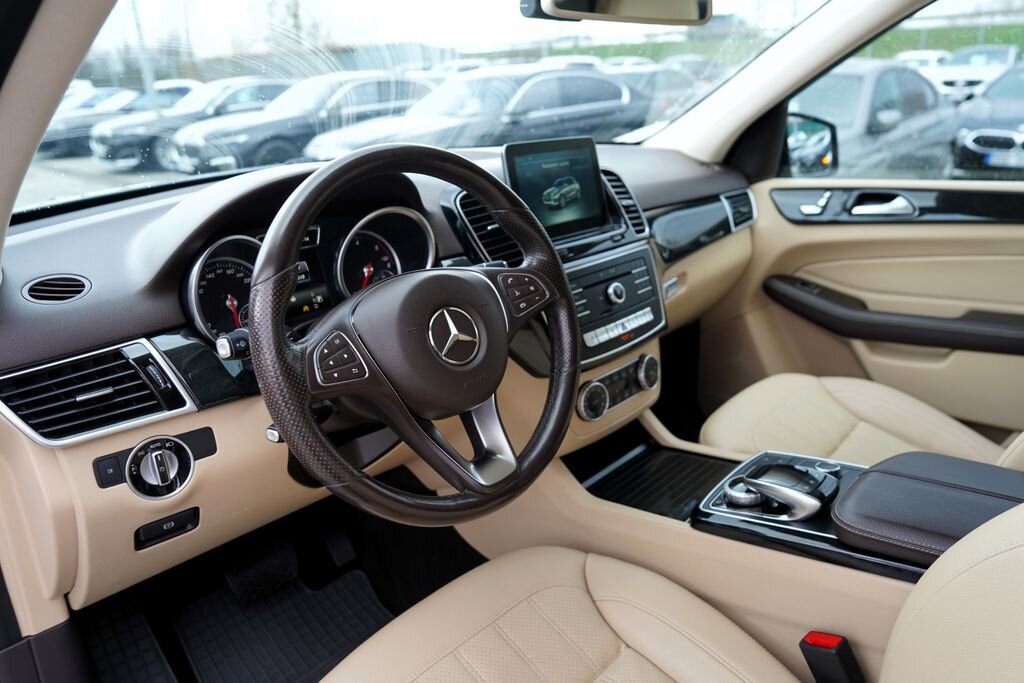 Mercedes-Benz GLE SUV / Terénní 3,0 l 190 kw