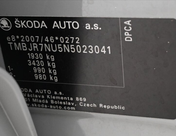 Škoda Karoq SUV / Terénní 1,5 l 110 kw