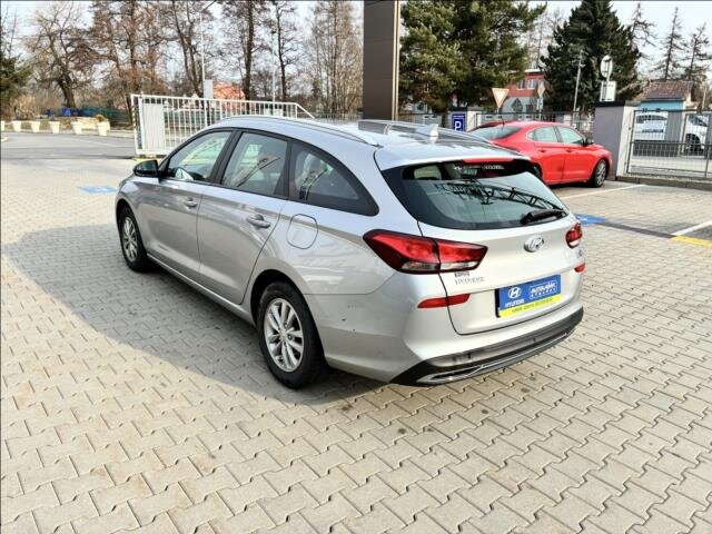 Hyundai i30 Kombi 1,6 l 85 kw