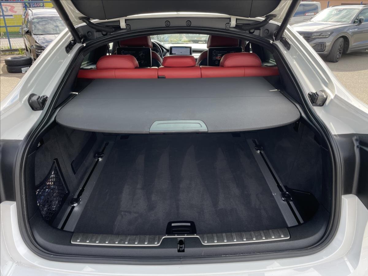 BMW X6 SUV 3,0 l 230 kw