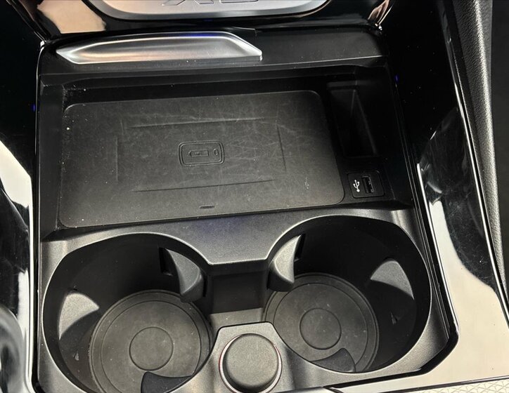 BMW X3 SUV / Terénní 2,0 l 140 kw