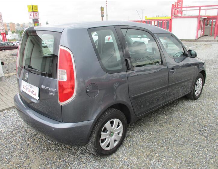 Škoda Roomster 5