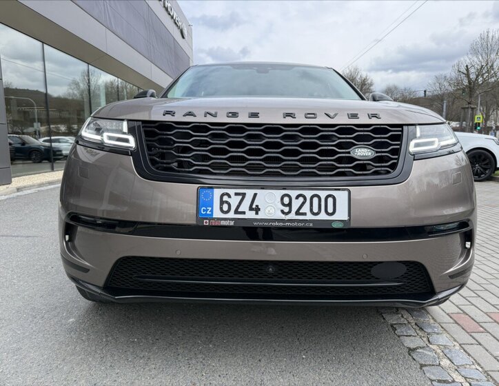 Land Rover Range Rover Velar SUV / Terénní 2,0 l 177 kw
