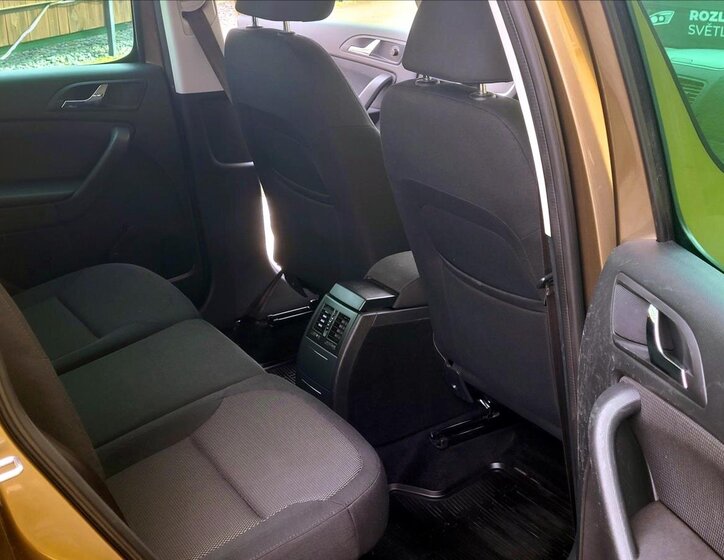 Škoda Yeti SUV / Terénní 1,2 l 77 kw