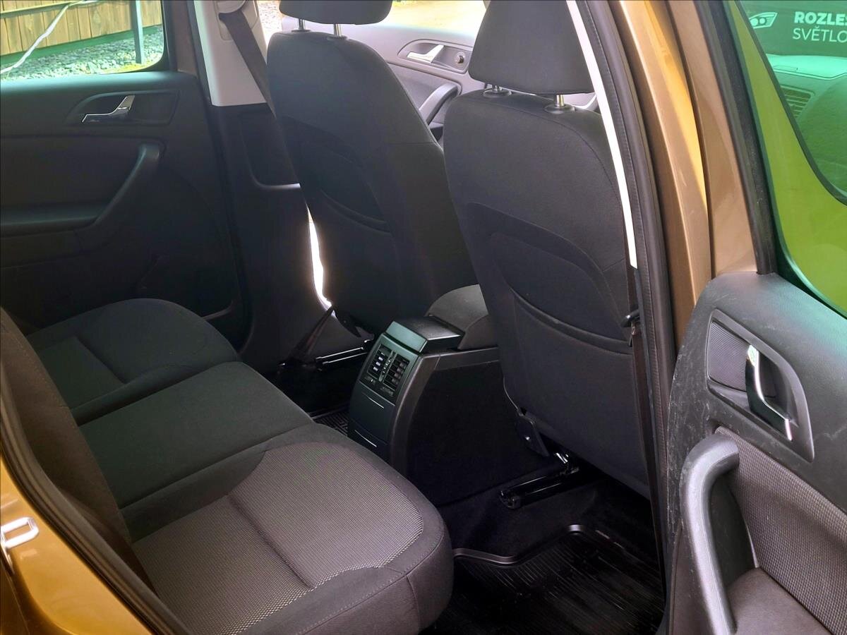 Škoda Yeti SUV / Terénní 1,2 l 77 kw