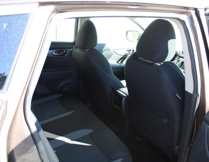 Nissan Qashqai SUV / Terénní 1,3 l 117 kw