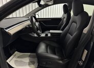 Tesla Model Y SUV / Terénní 0,0 378 kw