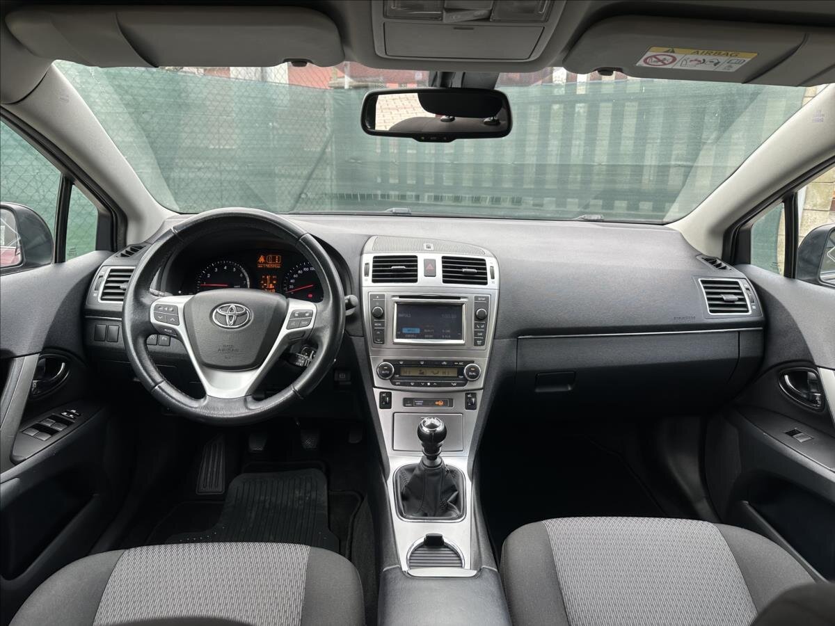 Toyota Avensis Kombi 1,8 l 109 kw