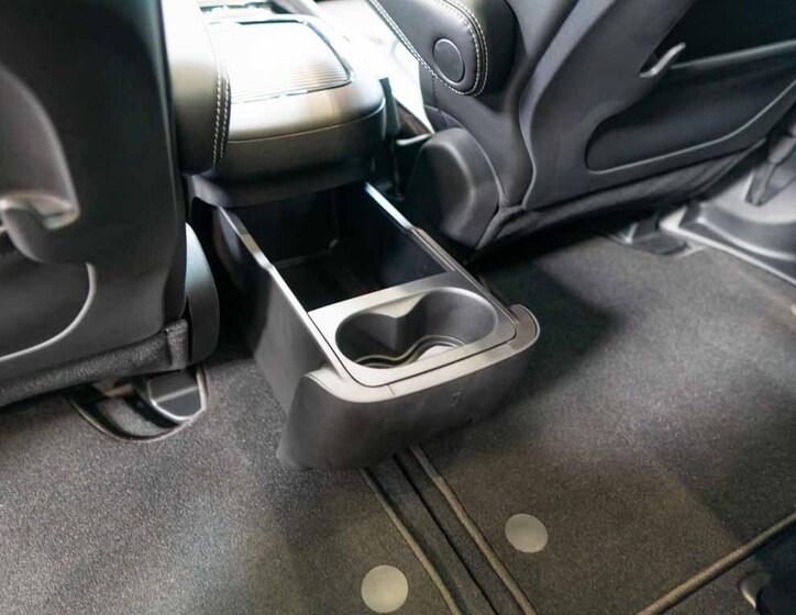 Chrysler Pacifica 40