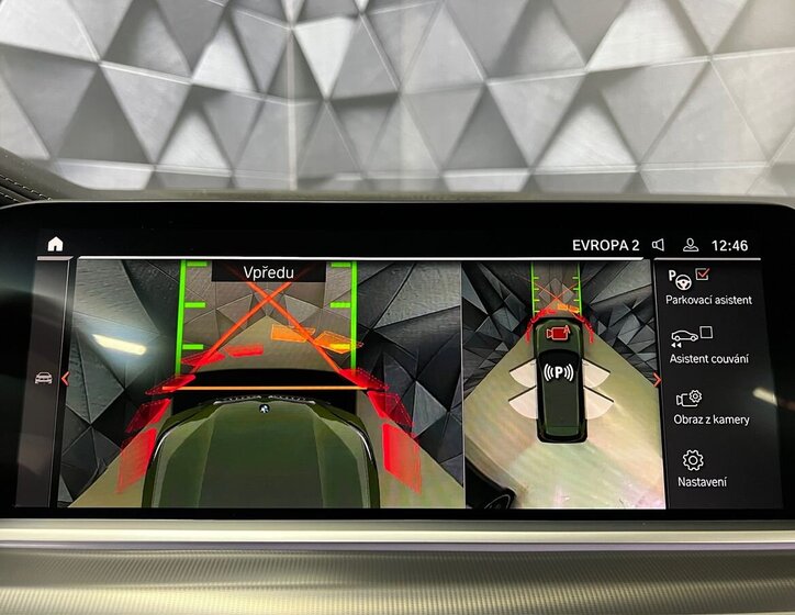 BMW X5 SUV 3,0 l 210 kw