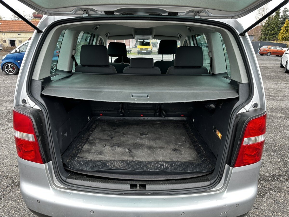 Volkswagen Touran MPV 2,0 l 110 kw