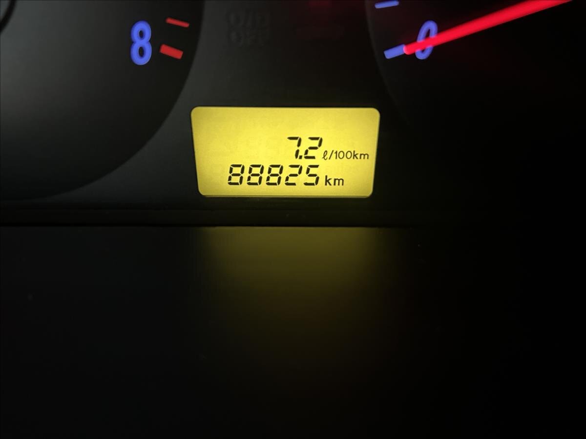 Hyundai Elantra Liftback 1,6 l 77 kw