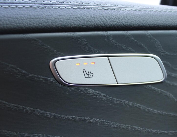 Mercedes-Benz Třídy E Sedan / Limuzína 2,0 l 143 kw