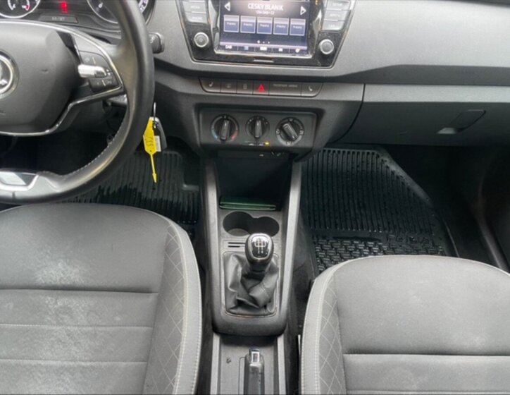 Škoda Fabia 10