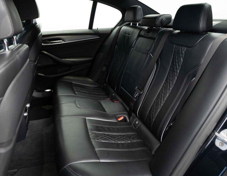 BMW Řada 5 Sedan 3,0 l 195 kw