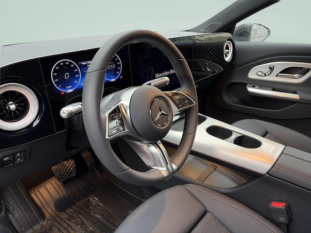 Mercedes-Benz CLA Sedan / Limuzína 0,0 260 kw