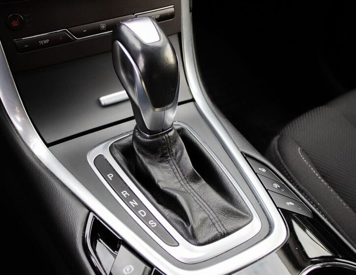 Ford S-MAX MPV 2,0 l 110 kw