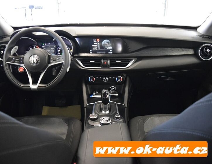 Alfa Romeo Stelvio SUV / Terénní 0,0 150 kw
