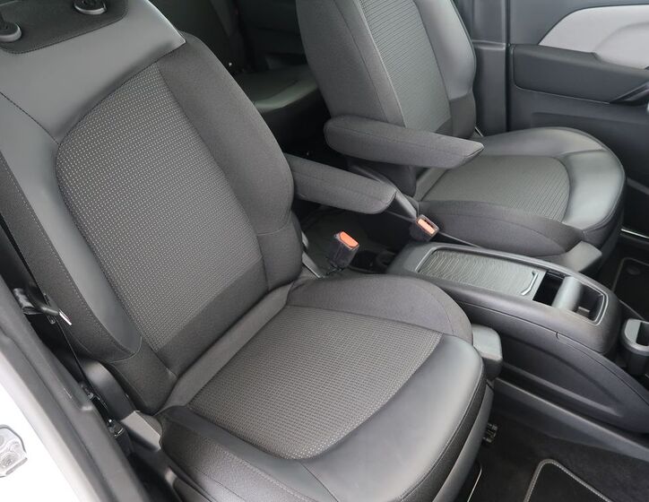 Citroën C4 SpaceTourer 16