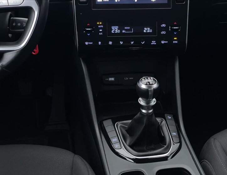 Hyundai Tucson SUV 1,6 l 110 kw