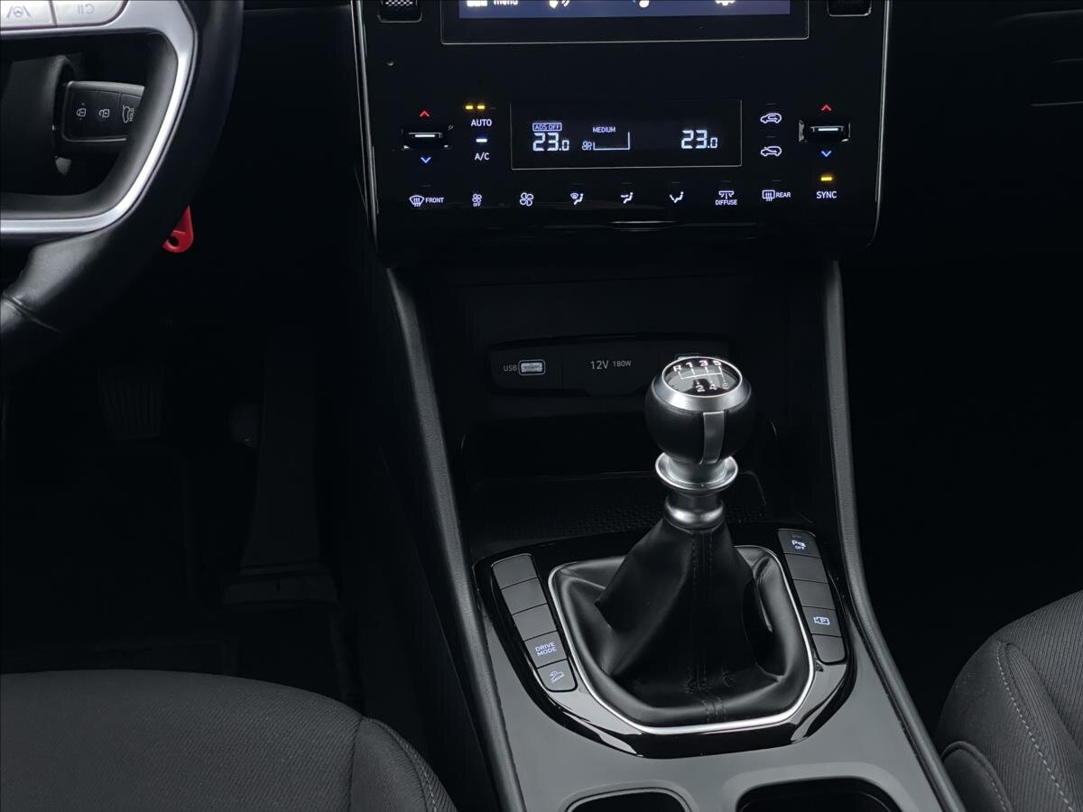 Hyundai Tucson SUV 1,6 l 110 kw