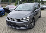Volkswagen Touran 1