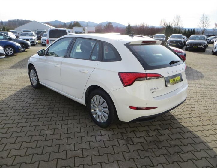 Škoda Scala Hatchback 1,5 l 110 kw