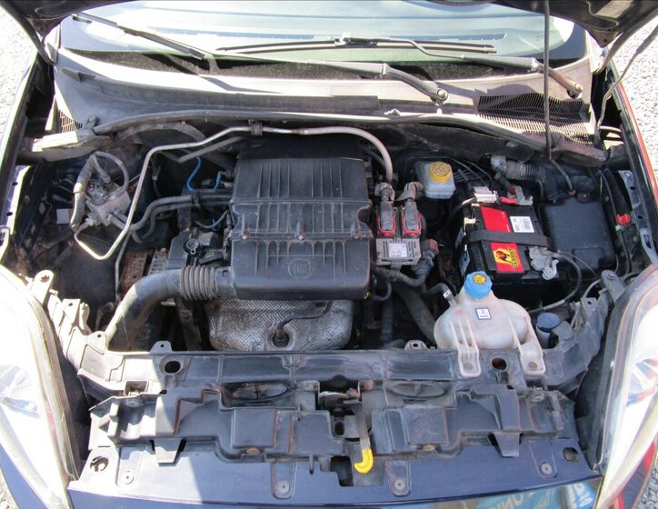 Fiat Punto Hatchback 1,4 l 57 kw