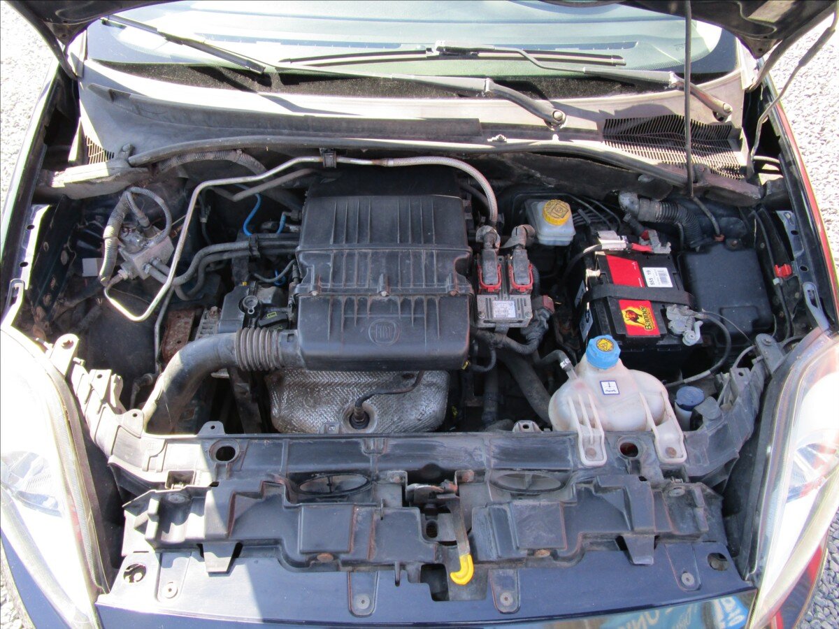 Fiat Punto Hatchback 1,4 l 57 kw