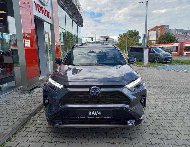 Toyota RAV4 2