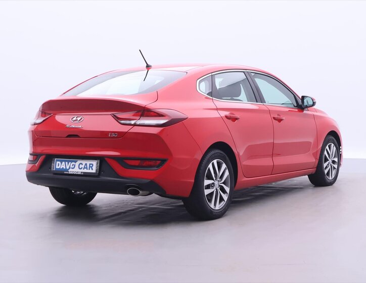 Hyundai i30 Liftback 1,4 l 103 kw