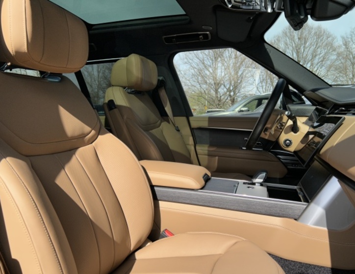 Land Rover Range Rover 22